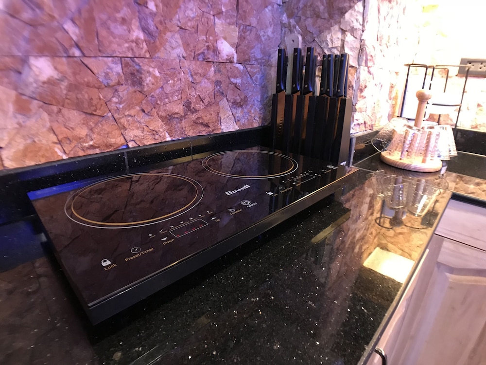 Luxury Room, 1 Bedroom, Accessible, Kitchen photo 2