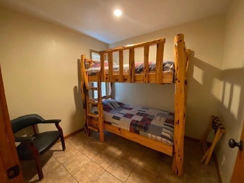 Bunkhouse photo 1