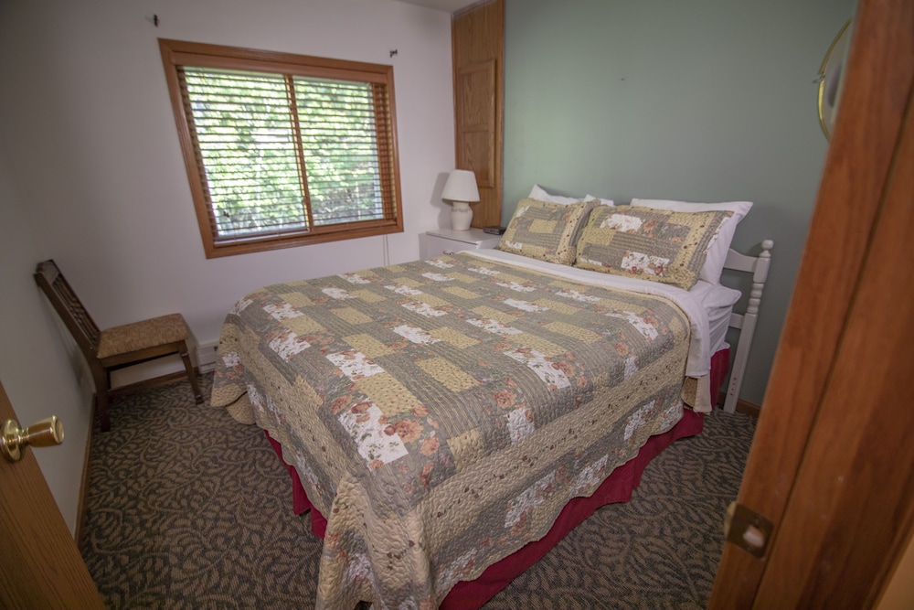 White Pine Suite (Guest House) photo 2