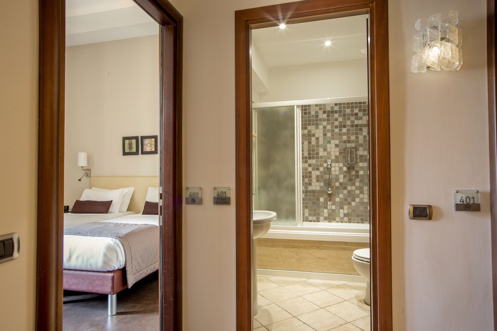 Double Superior Annex Bath photo 1