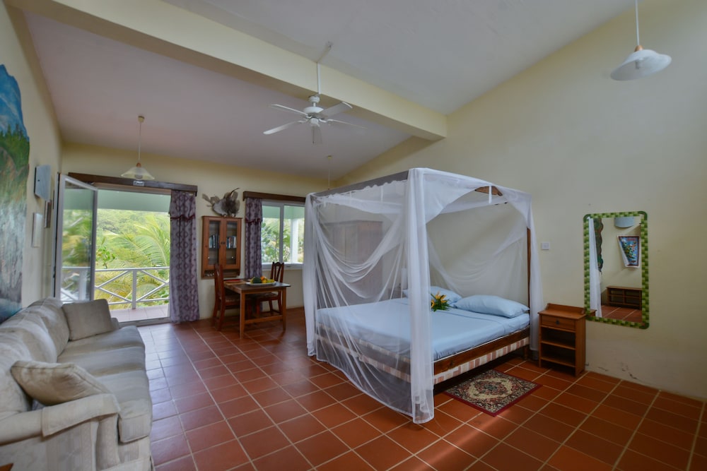 Superior Apartment, Multiple Beds, Kitchen, Beach View photo 1