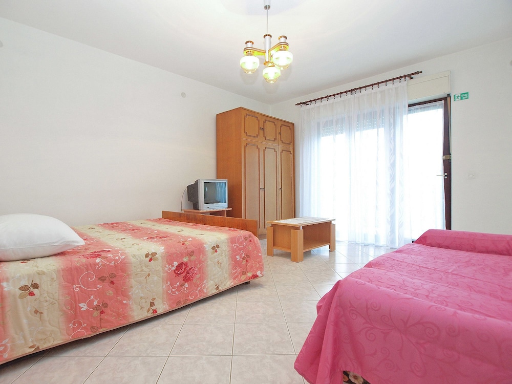 Standard Studio, 1 Bedroom (1563/16006)