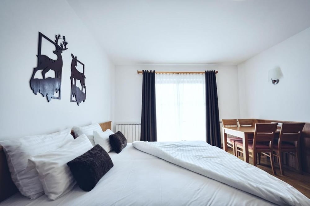 Deluxe Double Room, Balcony - Photo 1