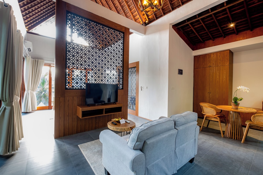 One Bedroom Private Pool Villa with Valley View - Photo 32