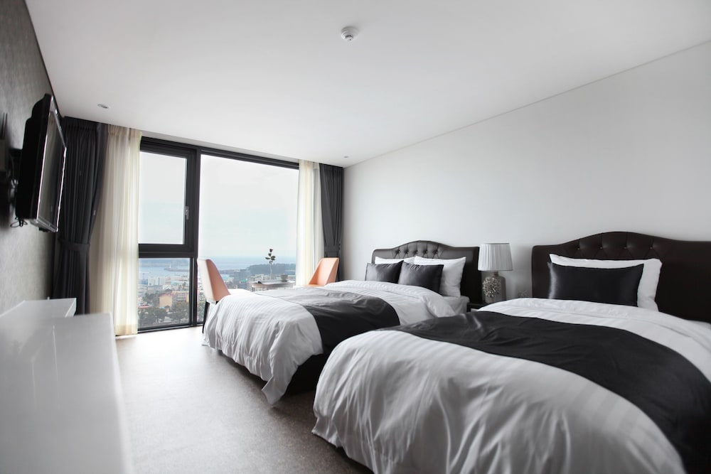 Deluxe Twin Room, Ocean View