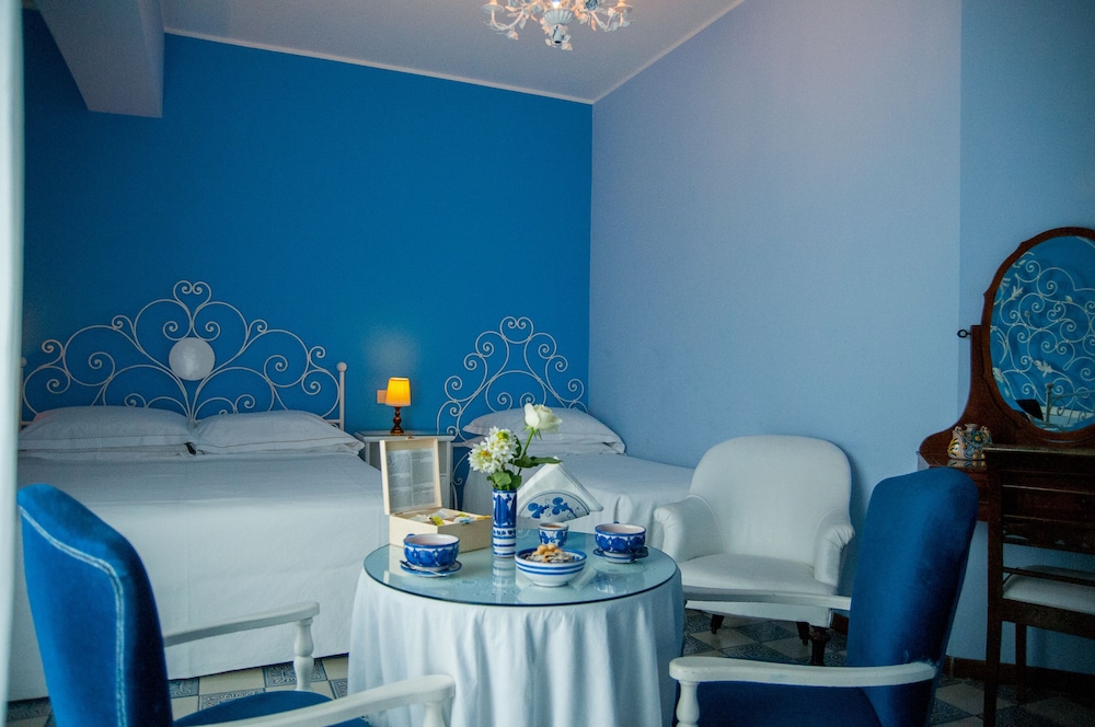 Superior Double Room, Balcony, Sea View - Photo 5
