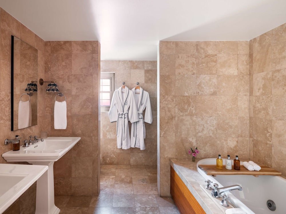 Suite, 1 Bedroom (water View)