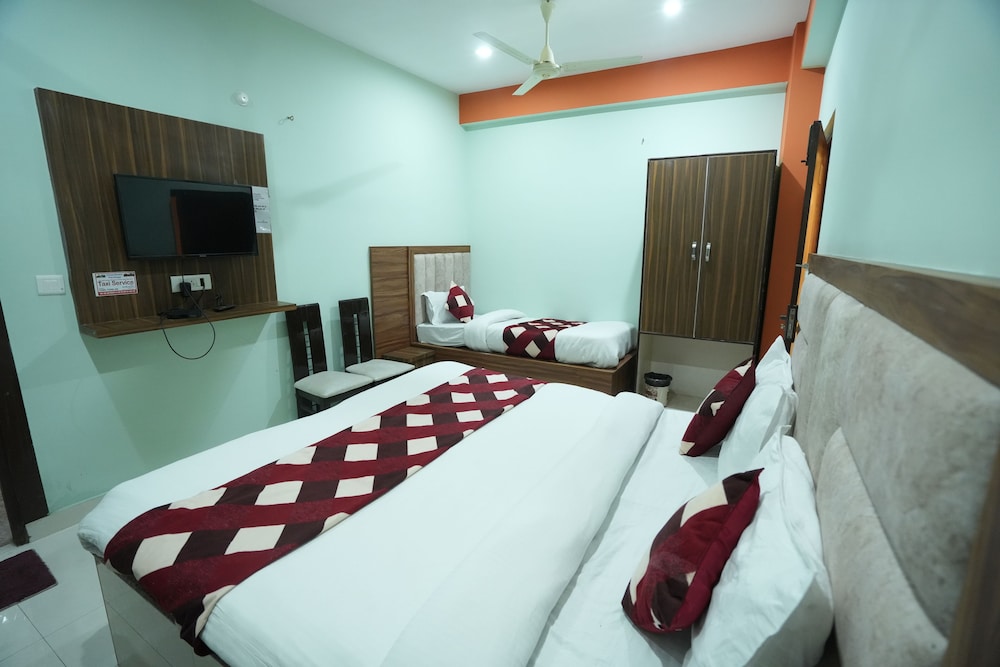 Deluxe Triple Room - Photo 1