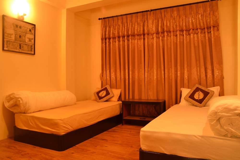 Deluxe Twin Room, 2 Twin Beds, Accessible, Garden View