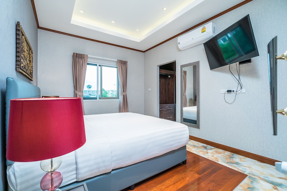 Deluxe Villa photo 2
