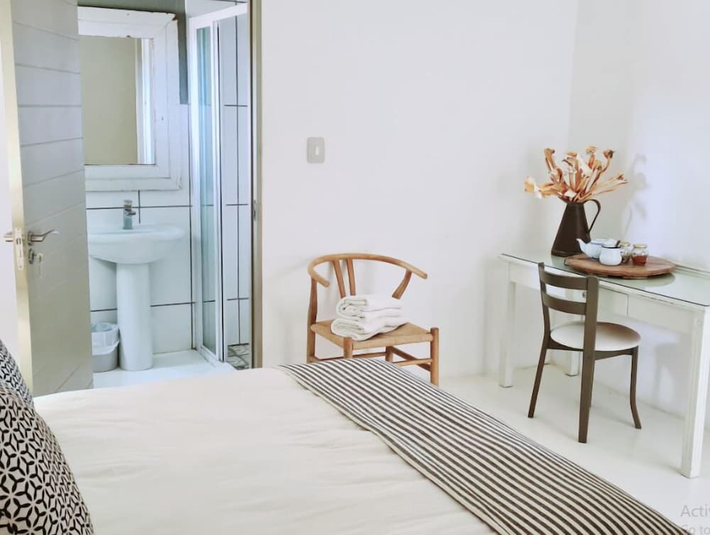 Basic Double Room photo 1