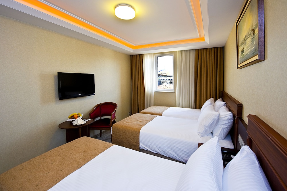 Triple Room photo 2