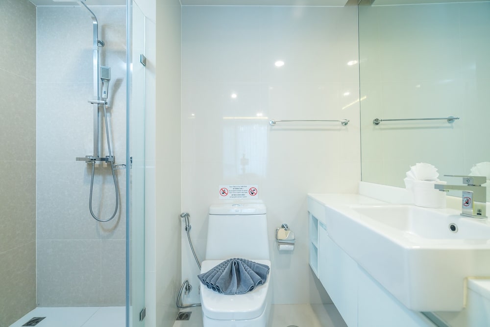 Classic Apartment, 1 Queen Bed, Kitchenette