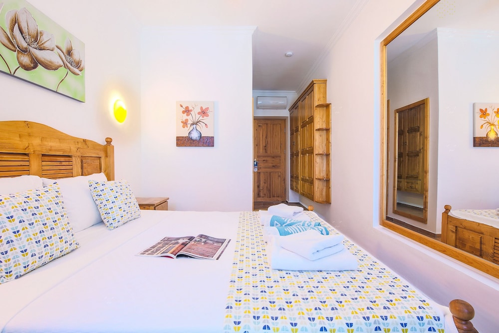 Standard Room, Non Smoking, Harbor View
