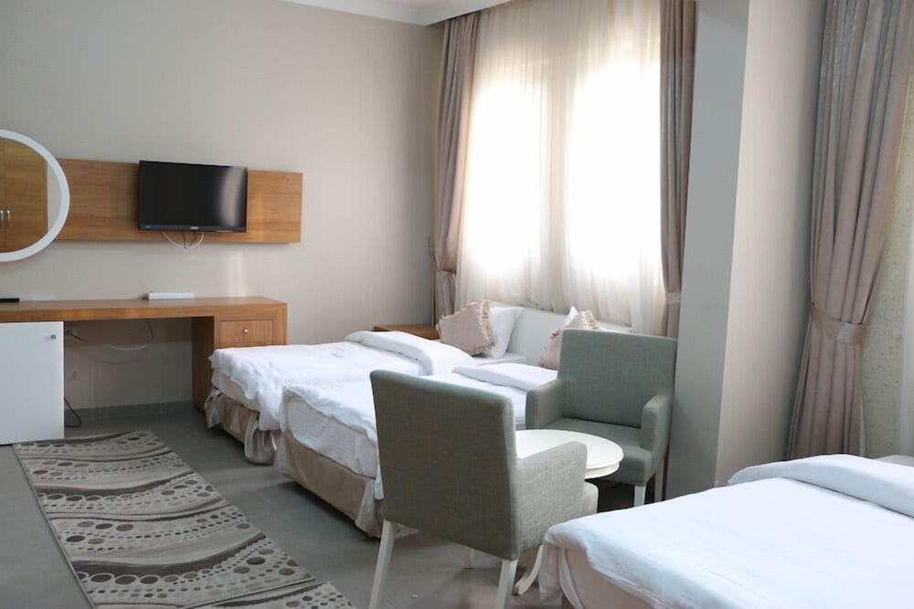 Standard Room (6 People ) photo 3