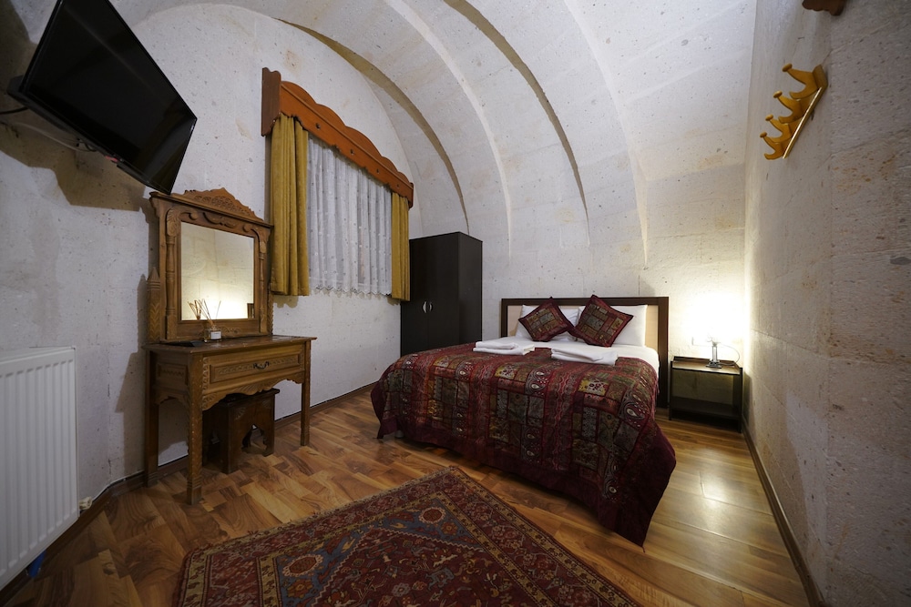 Economy Double Room photo 1