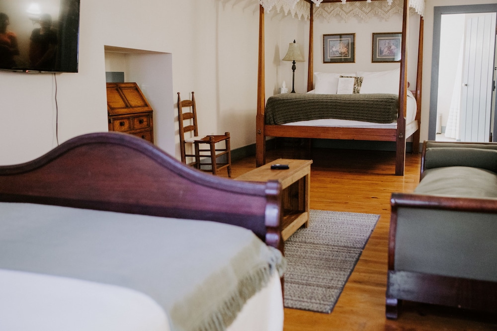 Empire Loft