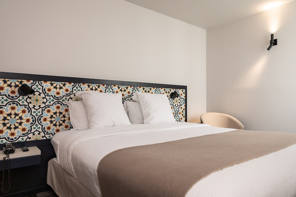 Standard Double Room, 1 Queen Bed - Photo 12
