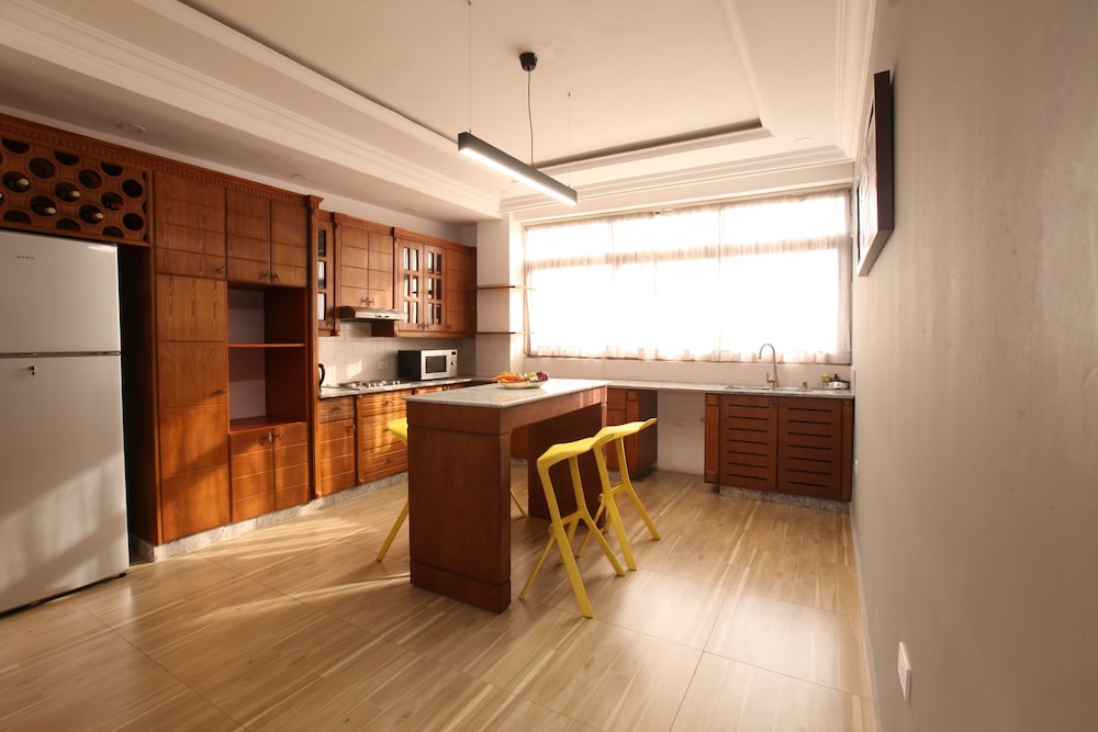 Exclusive Penthouse, Multiple Beds, Smoking, Kitchen photo 2
