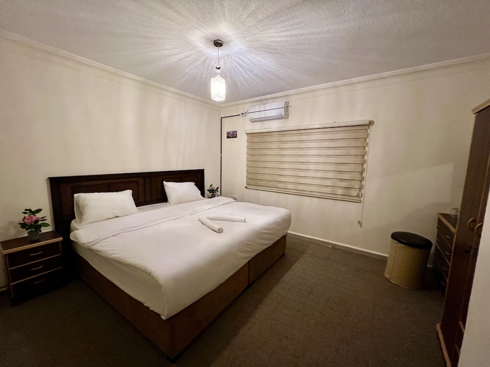 Standard Double Room - Photo 3
