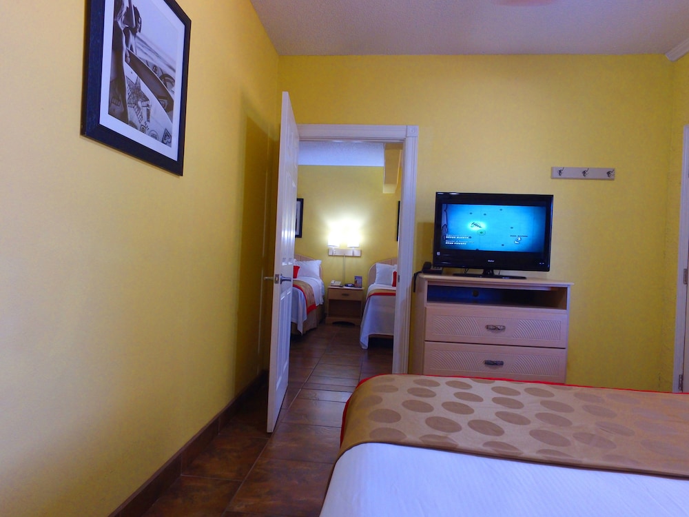 Efficiency, Room, Multiple Beds, Non Smoking - Photo 6