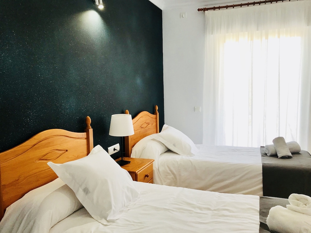 Double Room, Balcony, Mountain View photo 3