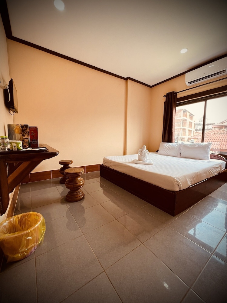 Basic Double Room photo 1