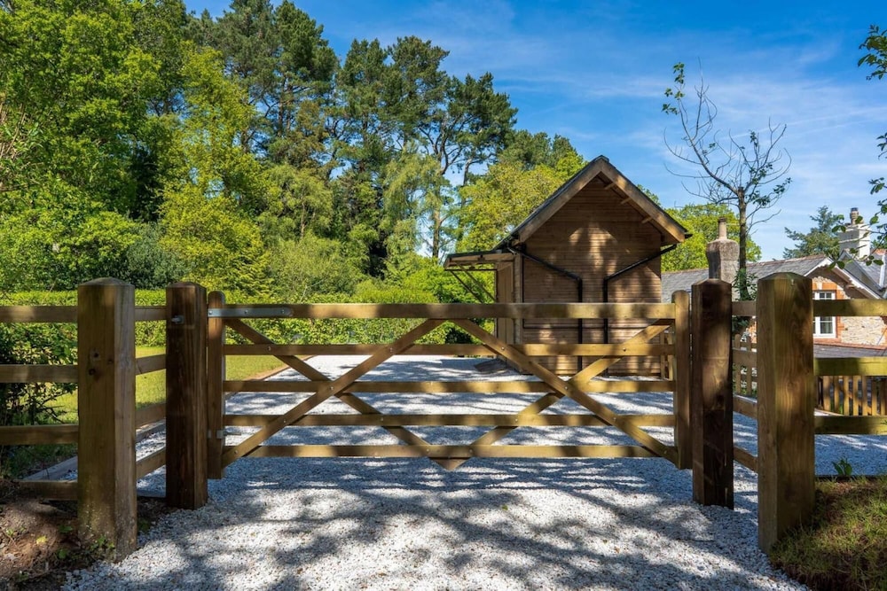 Strelna Coach House - Tor zum Moor, Foto 54