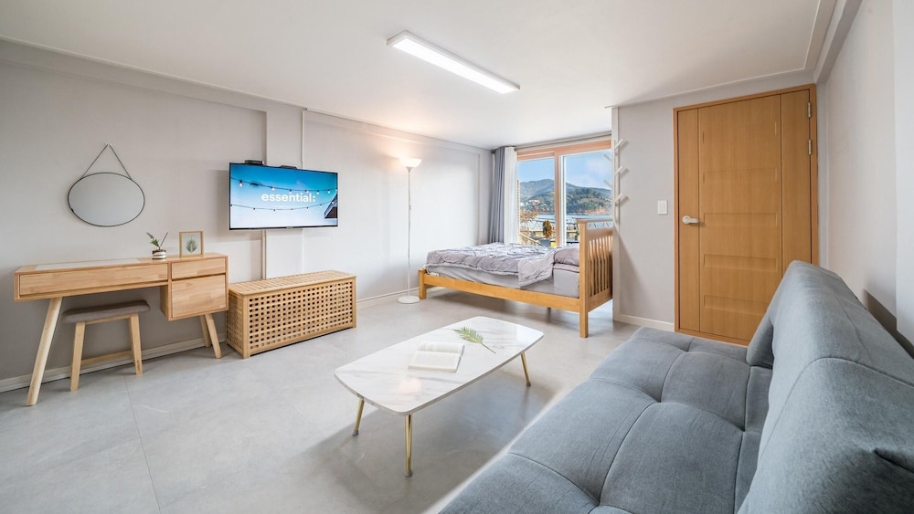 Basic Room, 1 Bedroom (B-04(Ocean view))