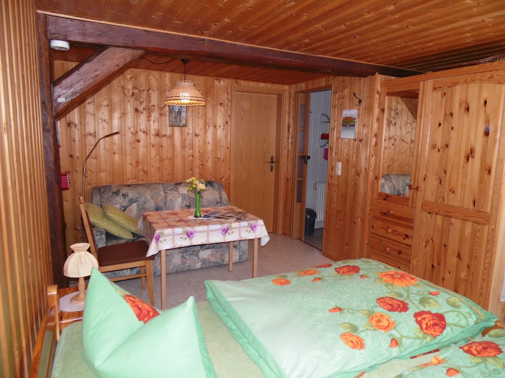 Comfort Twin Room, 1 Bedroom, Garden View (Oybin 3*) photo 1