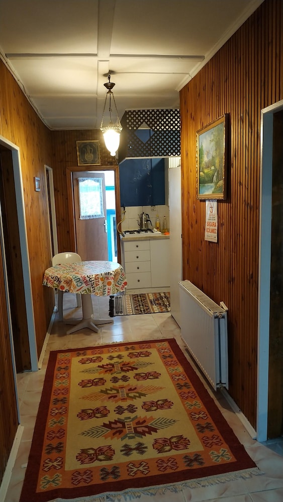 Economy Apartment, 3 Bedrooms, Accessible photo 2