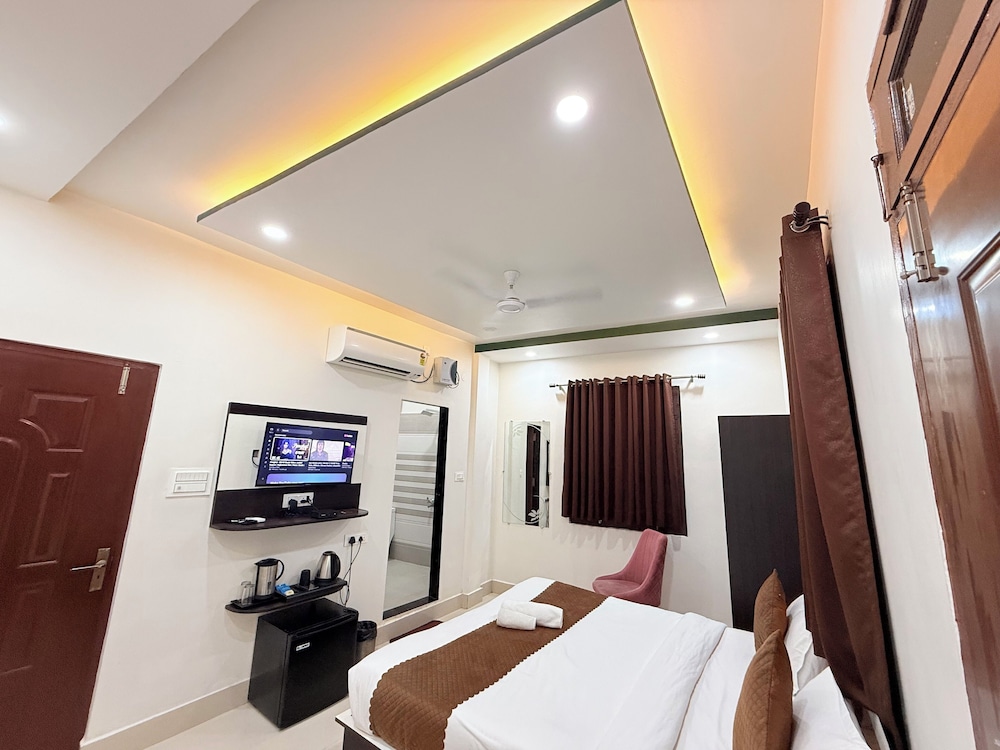 Executive Double Room, City View