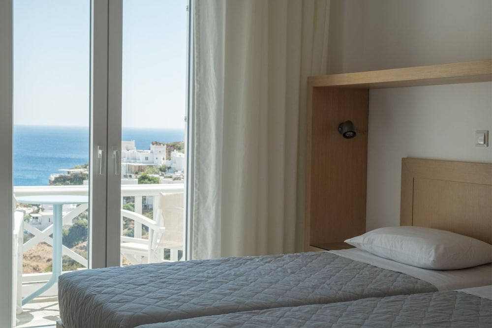 Standard Doppelzimmer mit Meerblick