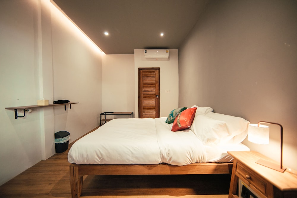Standard Double Room - Photo 2