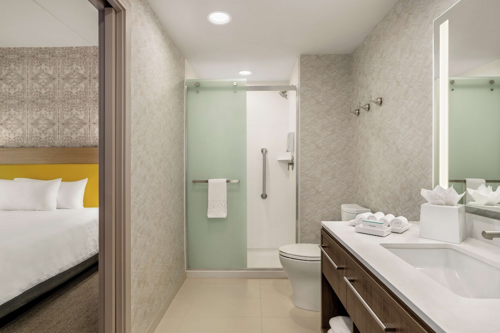 Studio, 2 Queen Beds, Accessible (Hearing) - Photo 6
