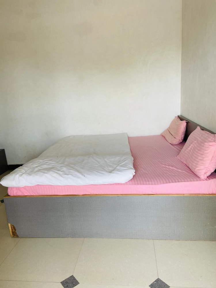 Standard Room photo 3