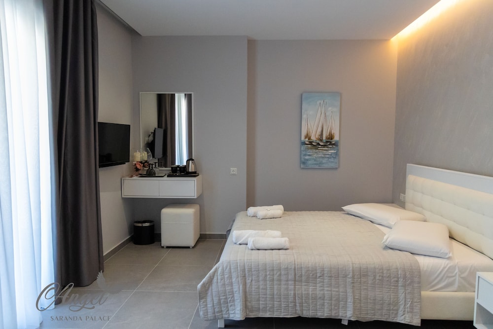 Basic Double Room