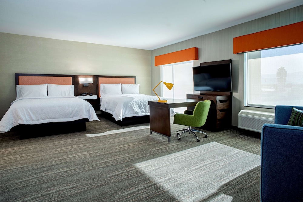 Suite, 2 Queen Beds, Accessible - Photo 3