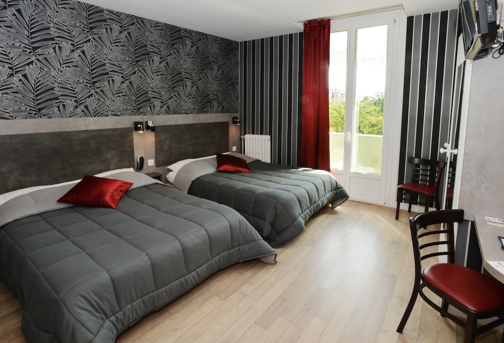 Comfort Quadruple Room, 2 Double Beds photo 1