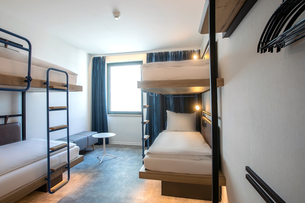 Comfort Quadruple Room