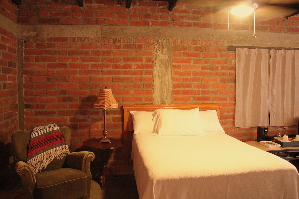 Cabin, 2 Double Beds, Mountain View photo 2