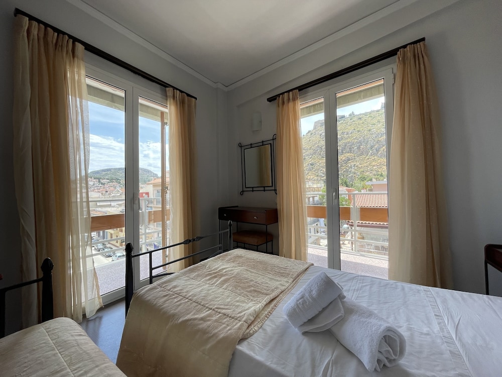 Comfort Double Or Twin Room, Mountain View