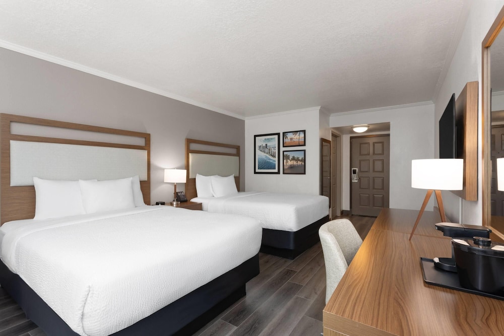 Room, 2 Double Beds, Non Smoking