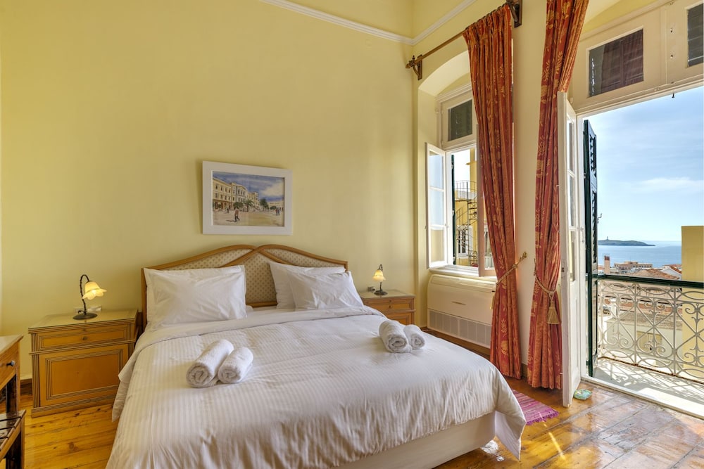 Suite, Sea View photo 1