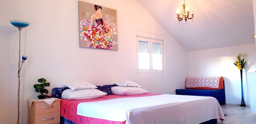 Apartment, 2 Bedrooms, Balcony, Sea View