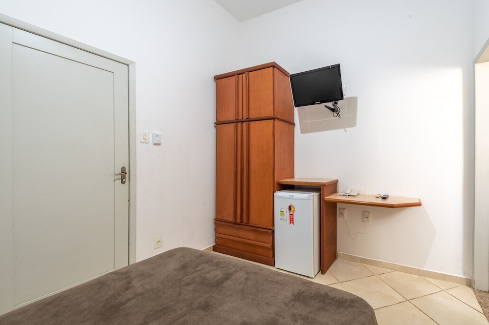 Double Room - Photo 5