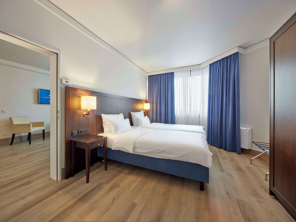 Junior Suite, 1 Double Bed (Cozy Sitting Corner) - Photo 4