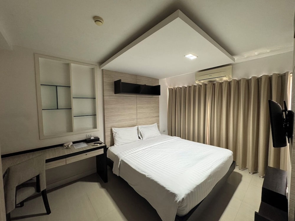 Executive Suite photo 3