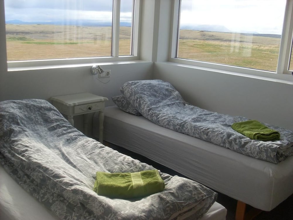 Twin Room, Private Bathroom - Photo 1