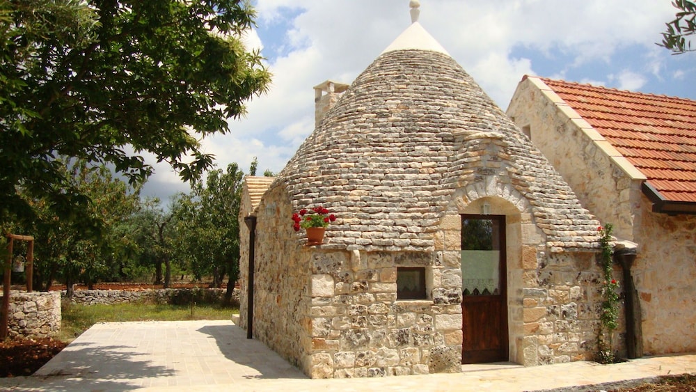 Superior Room, Kitchenette (Trullo with hydromassage) photo 2